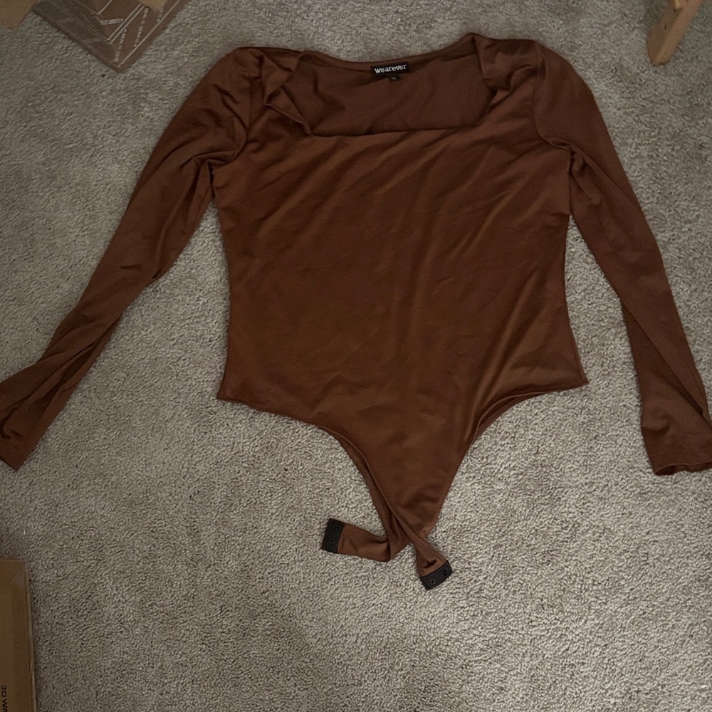 Brown Long-Sleeve Square-Neck Bodysuit